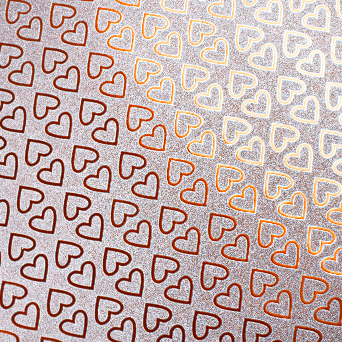 Papel de regalo 3D con patrón de corazones
