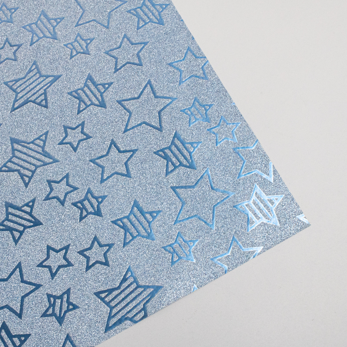 Papel de regalo 3D con diseño de estrellas