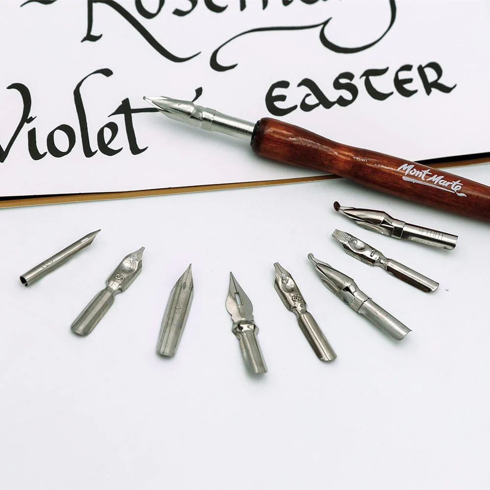 Set de 9 Plumas de Inmersión para Caligrafía Signature  10 piezas - Mont Marte - MMCA0007