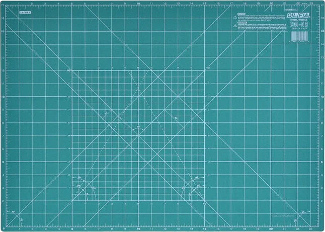 Base / Plancha de Corte Autorreparable Doble Cara Tamaño A2 (60 x 43 cm) - CM-A2 - OLFA